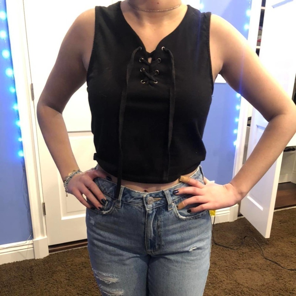 Black cropped tank top by Falling Love
